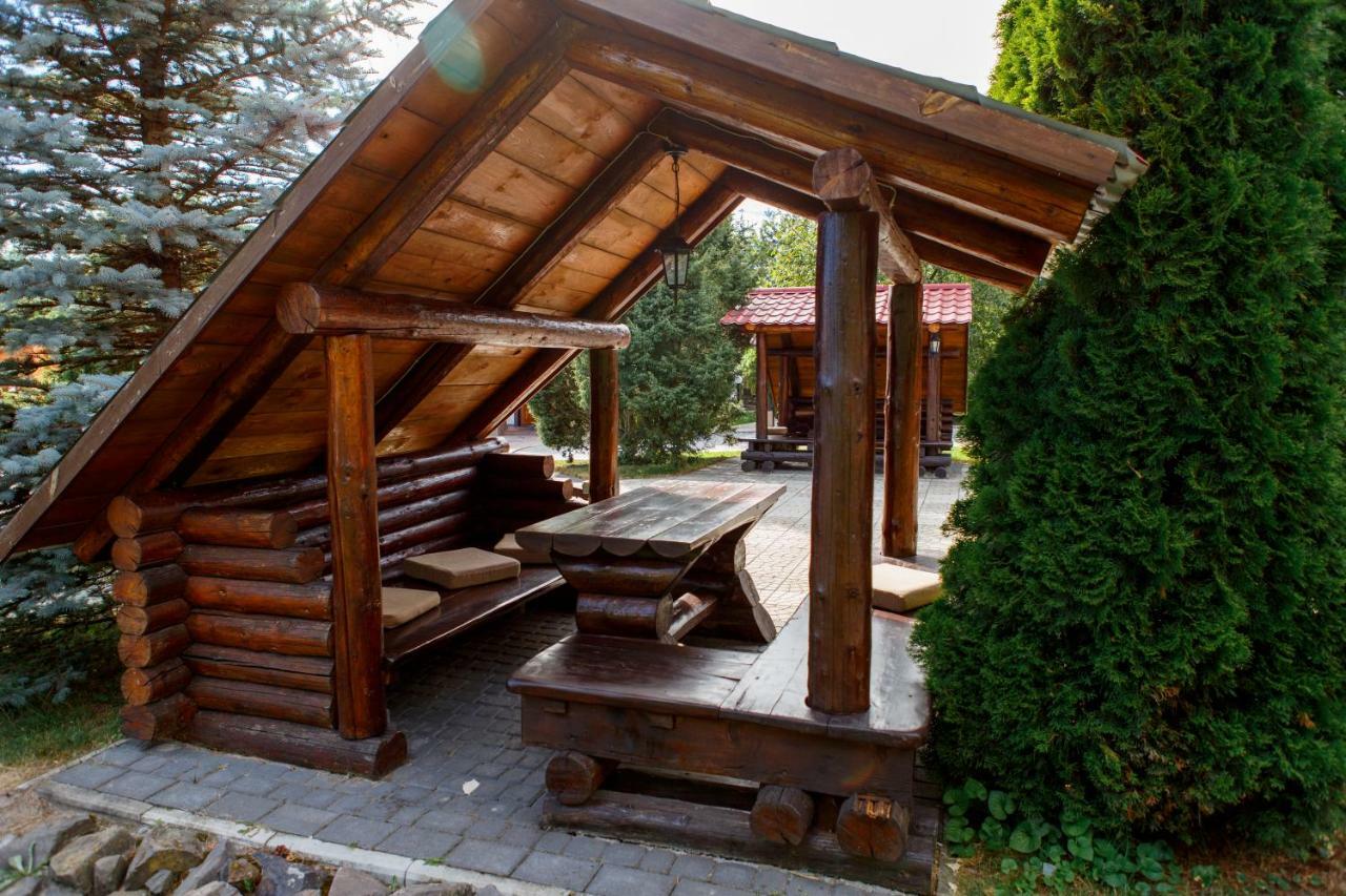 Галицька Корона Davidov Exterior photo